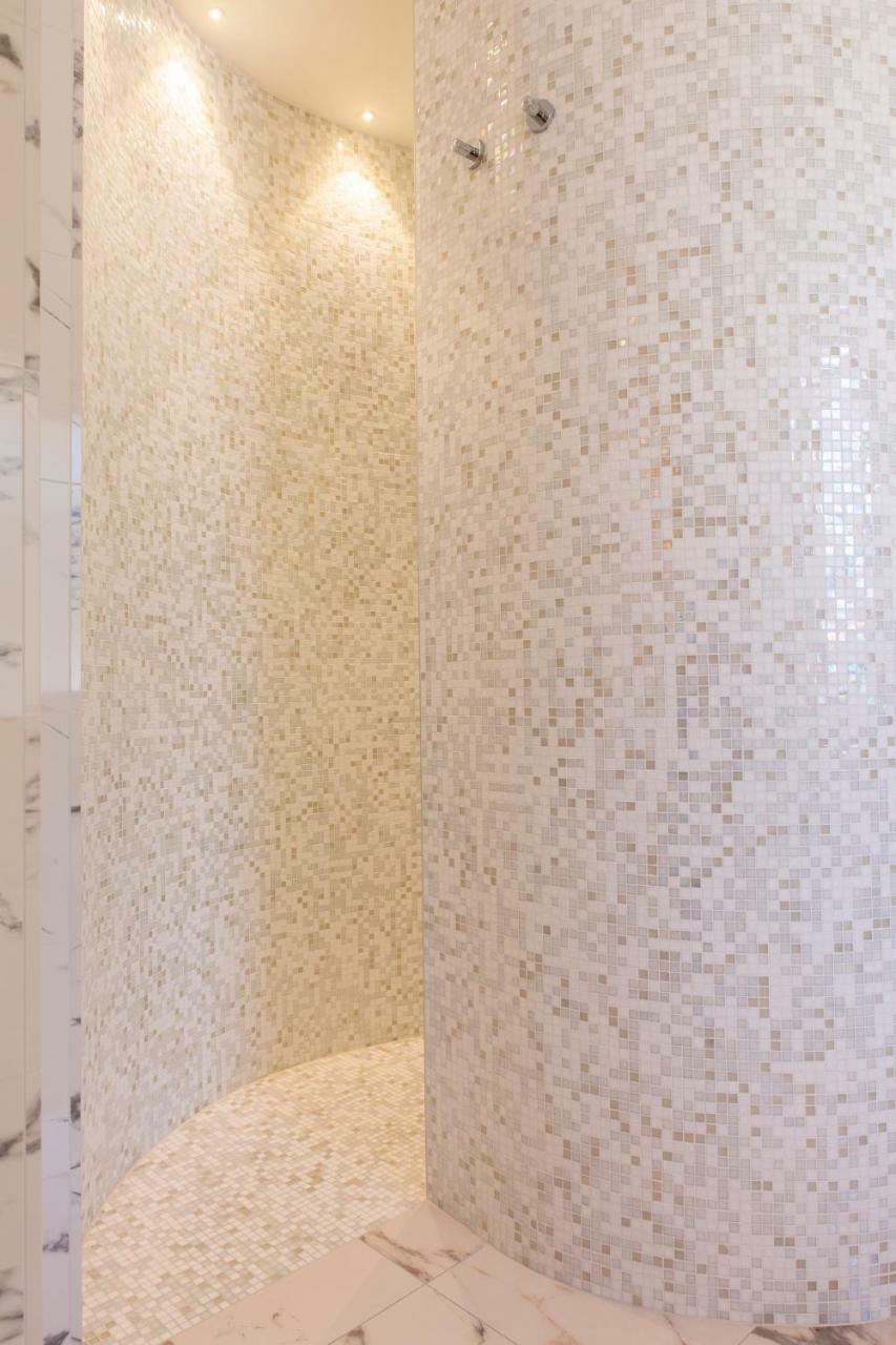 Aurum Suites เปสการา ภายนอก รูปภาพ