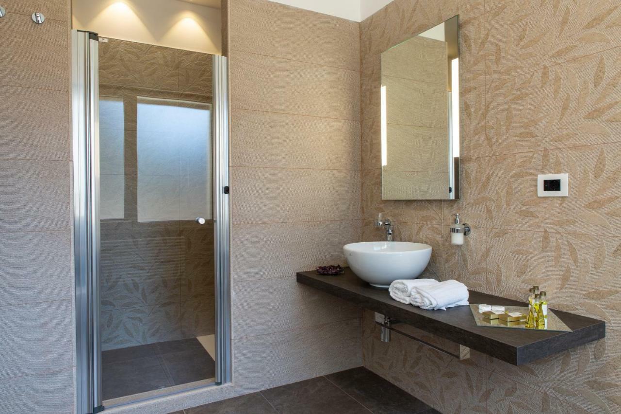 Aurum Suites เปสการา ภายนอก รูปภาพ