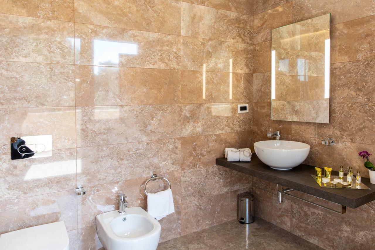 Aurum Suites เปสการา ภายนอก รูปภาพ