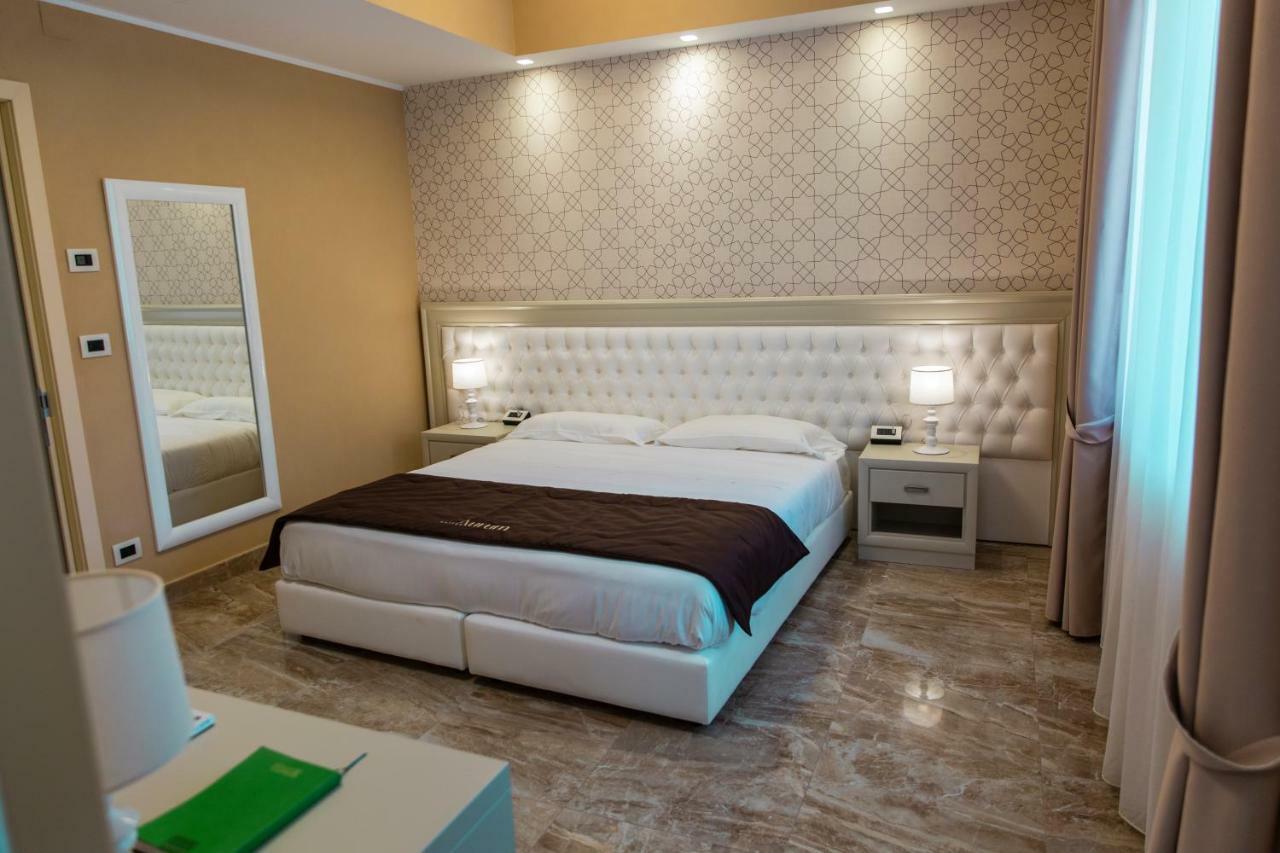 Aurum Suites เปสการา ภายนอก รูปภาพ