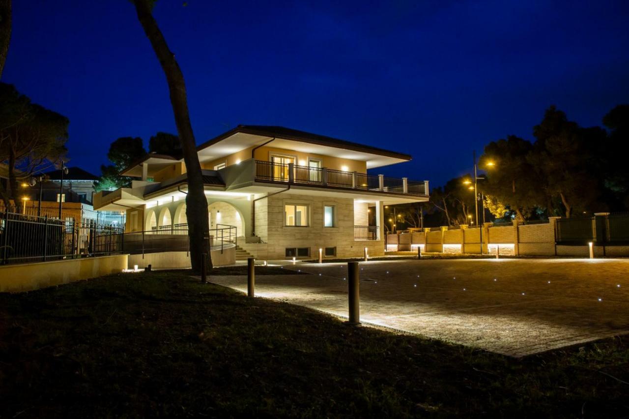 Aurum Suites เปสการา ภายนอก รูปภาพ